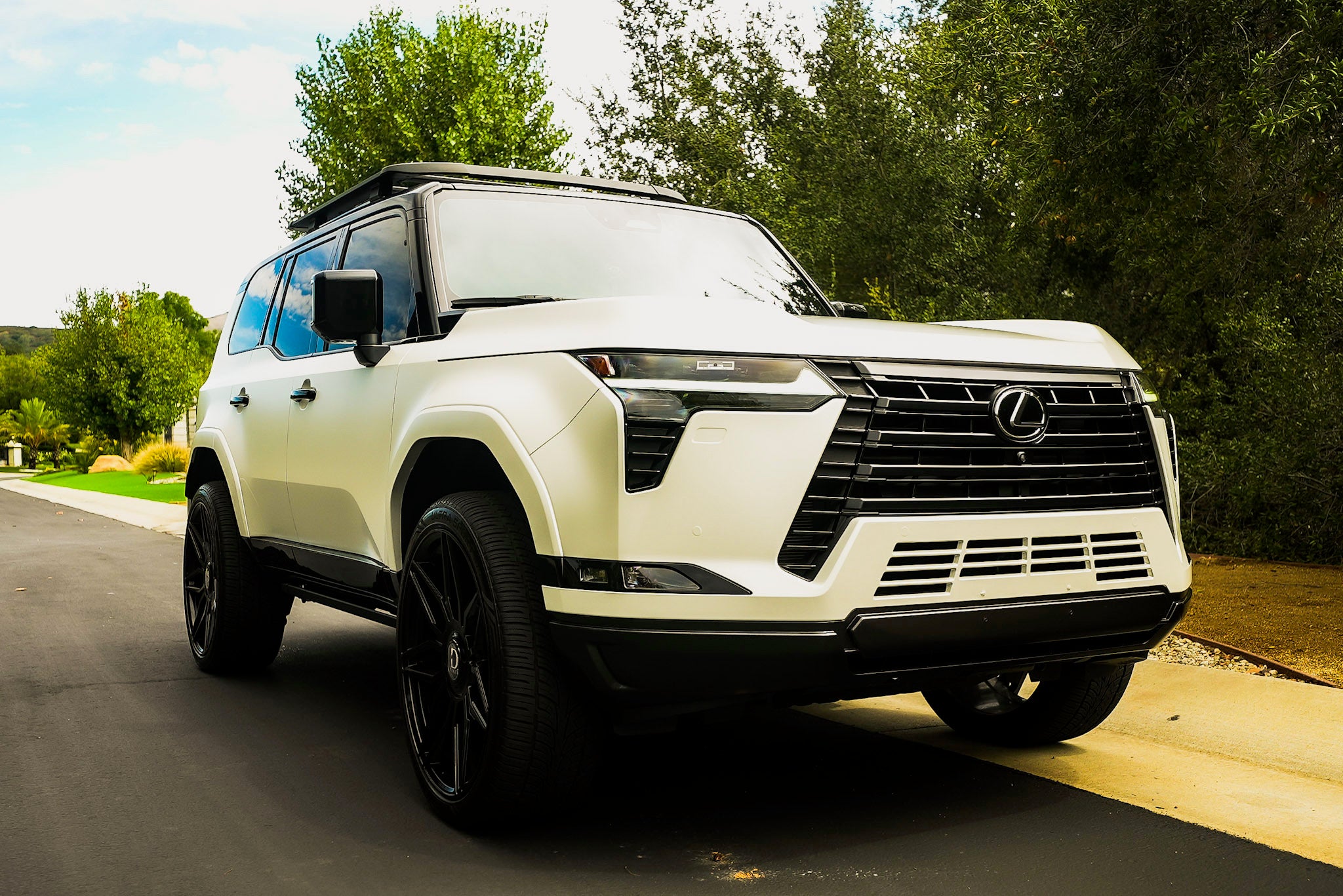 2025 Lexus GX550 Overtrail exterior